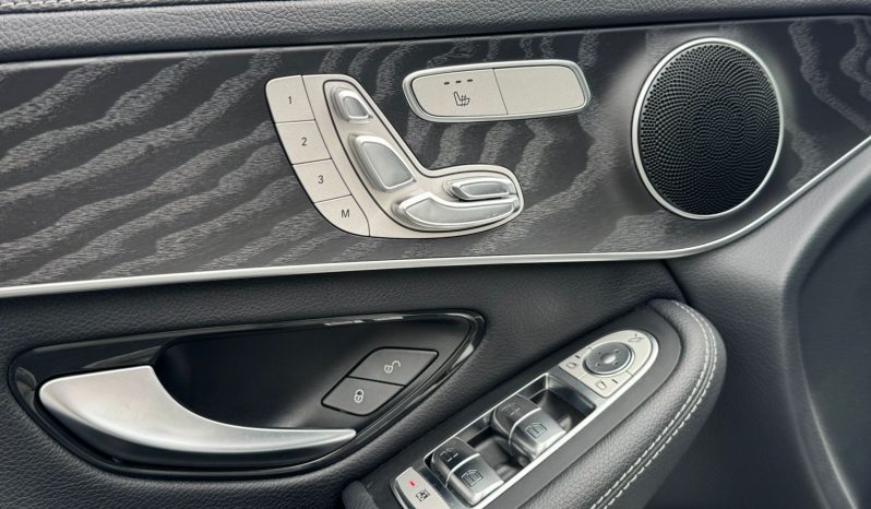 
								MERCEDES BENZ GLC 250 2.1 full									