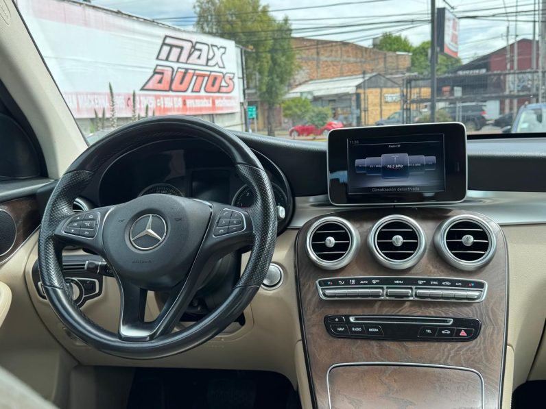 
								MERCEDES BENZ GLC 220 D 2.1 full									