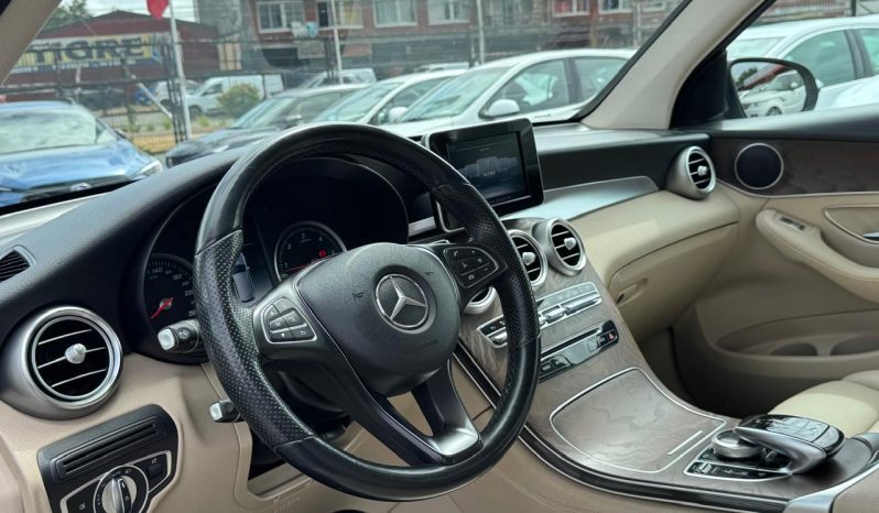 
								MERCEDES BENZ GLC 220 D 2.1 full									