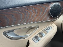 
										MERCEDES BENZ GLC 220 D 2.1 full									