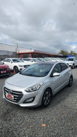 HYUNDAI I30  GLS 1.6 MT