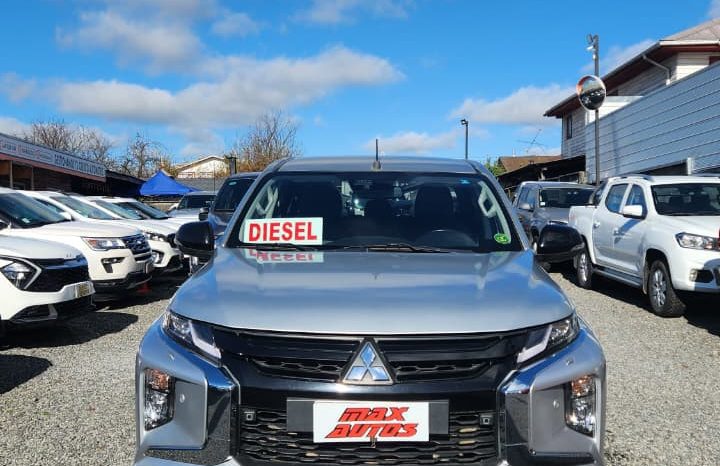 
								MITSUBISHI L200 DAKAR 2.4 HP AUT  4X4 full									