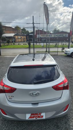 
										HYUNDAI I30  GLS 1.6 MT full									