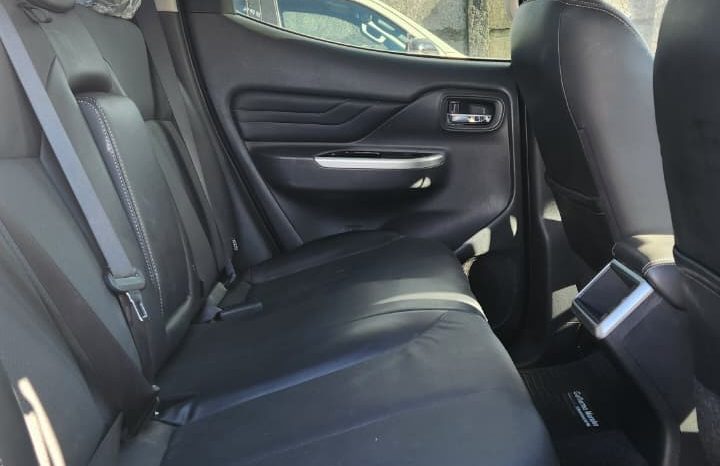 
								MITSUBISHI L200 DAKAR 2.4 HP AUT  4X4 full									