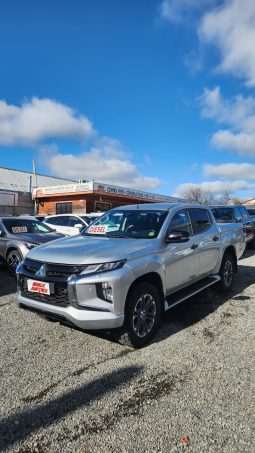 
										MITSUBISHI L200 DAKAR 2.4 HP AUT  4X4 full									