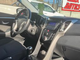 
										HYUNDAI I30  GLS 1.6 MT full									