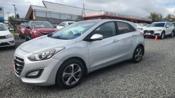 HYUNDAI I30  GLS 1.6 MT