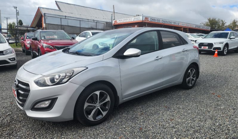 
								HYUNDAI I30  GLS 1.6 MT full									