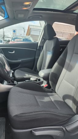 
										HYUNDAI I30  GLS 1.6 MT full									