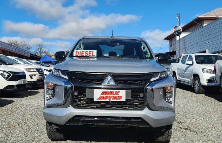 
								MITSUBISHI L200 DAKAR 2.4 HP AUT  4X4 full									