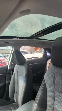 
										HYUNDAI I30  GLS 1.6 MT full									
