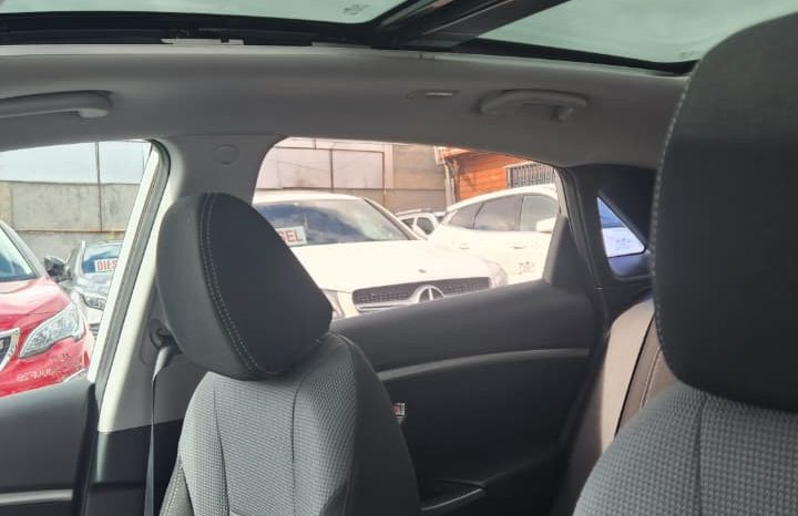 
								HYUNDAI I30  GLS 1.6 MT full									