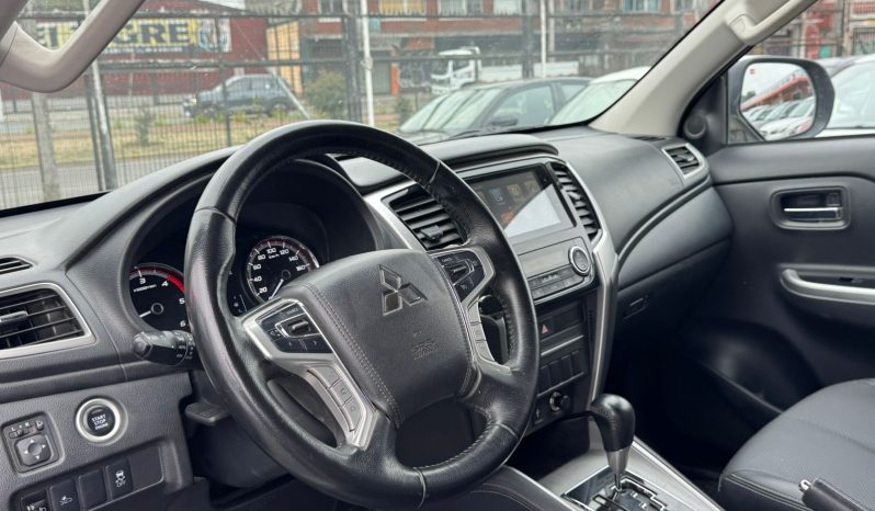 
								MITSUBISHI L200 DAKAR 2.4 HP AUT  4X4 full									