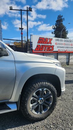 
										MITSUBISHI L200 DAKAR 2.4 HP AUT  4X4 full									