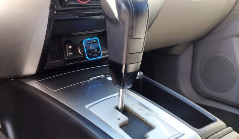 
								MITSUBISHI MONTERO SPORT G2 2.5 AT 4X2 full									