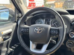 
										TOYOTA HILUX SRV 2.8D AT 4X4 full									