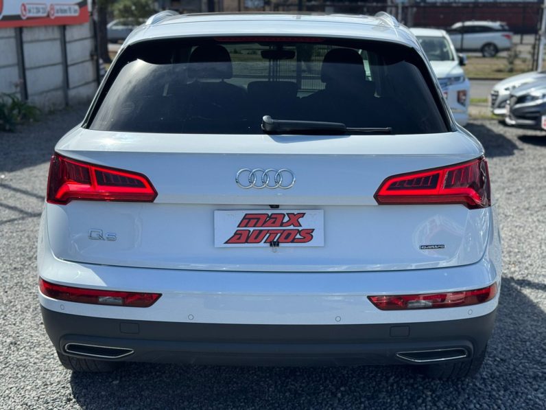 
								AUDI Q5 2.0 TFSI QUATTRO AUT full									