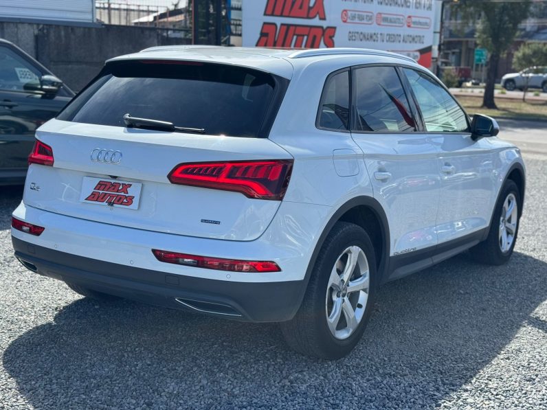 
								AUDI Q5 2.0 TFSI QUATTRO AUT full									