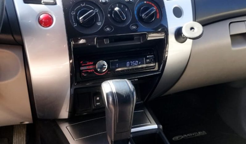 
								MITSUBISHI MONTERO SPORT G2 2.5 AT 4X2 full									