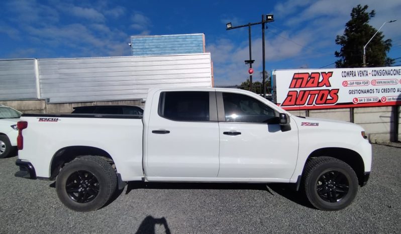 
								CHEVROLET SILVERADO 5.3 TRAILBOSS AUT full									