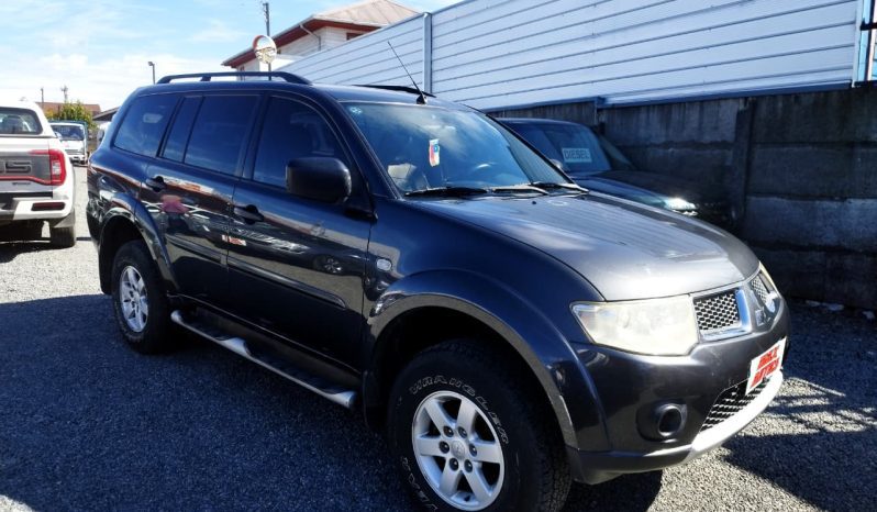 
								MITSUBISHI MONTERO SPORT G2 2.5 AT 4X2 full									