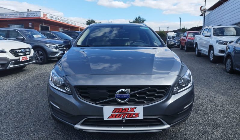 
								VOLVO V60 2.4 AUT 4WD DIESEL 2019 full									