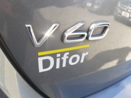 
										VOLVO V60 2.4 AUT 4WD DIESEL 2019 full									