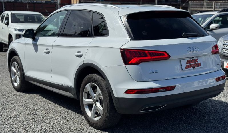 
								AUDI Q5 2.0 TFSI QUATTRO AUT full									