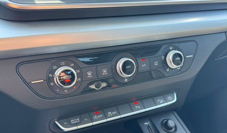 
								AUDI Q5 2.0 TFSI QUATTRO AUT full									