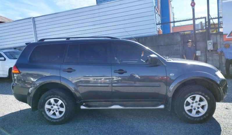 
								MITSUBISHI MONTERO SPORT G2 2.5 AT 4X2 full									