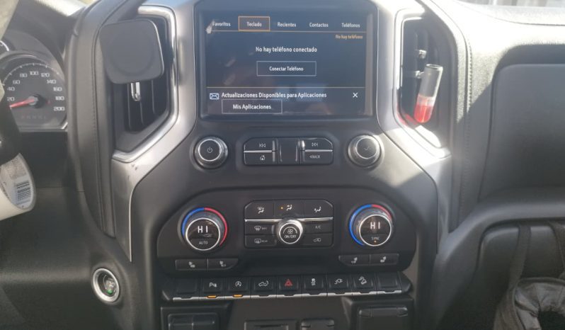 
								CHEVROLET SILVERADO 5.3 TRAILBOSS AUT full									