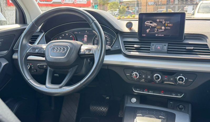 
								AUDI Q5 2.0 TFSI QUATTRO AUT full									