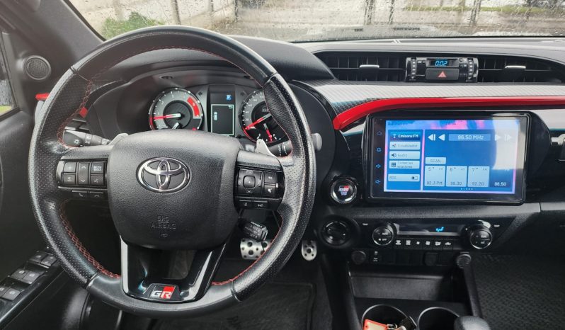 
								TOYOTA HILUX GR 2.8D AUT 4X4 full									