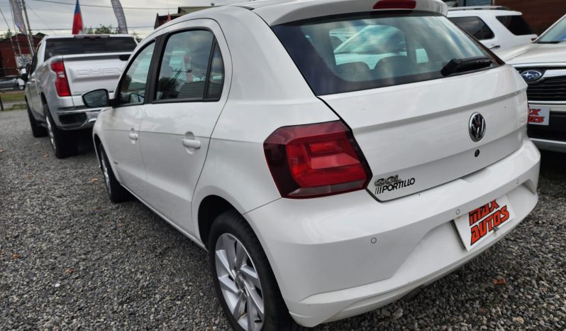 
								VOLKSWAGEN GOL 1.6 HIGHLINE full									