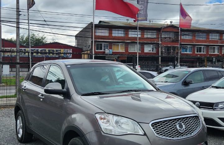 
								SSANGYONG KORANDO 2.0 4X2 full									