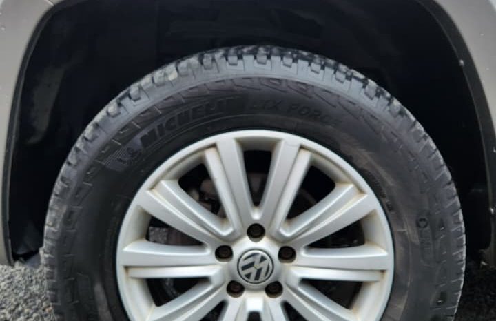 
								VOLKSWAGEN AMAROK HIGHLINE 2.0 4WD AUT full									