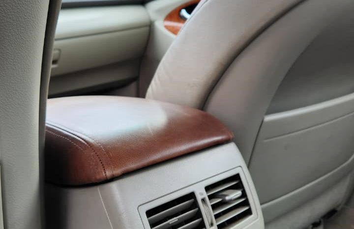 
								TOYOTA CAMRY 3.5 AUT 2010 full									