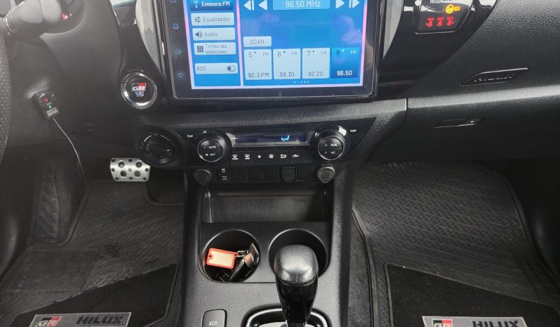 
								TOYOTA HILUX GR 2.8D AUT 4X4 full									