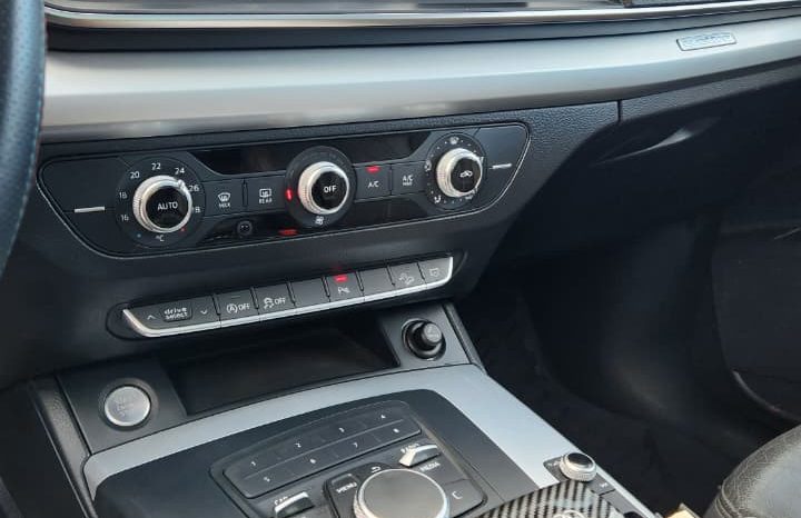 
								AUDI Q5 TFST 2.0 AUT full									