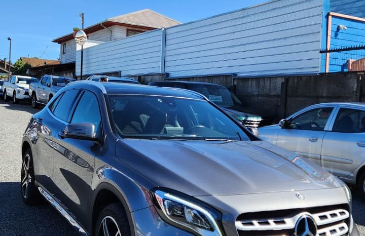 
								MERCEDES BENZ GLA 220D full									