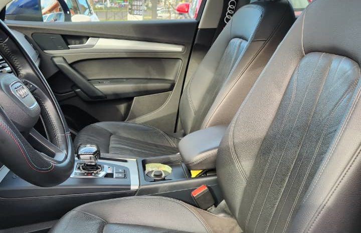 
								AUDI Q5 TFST 2.0 AUT full									