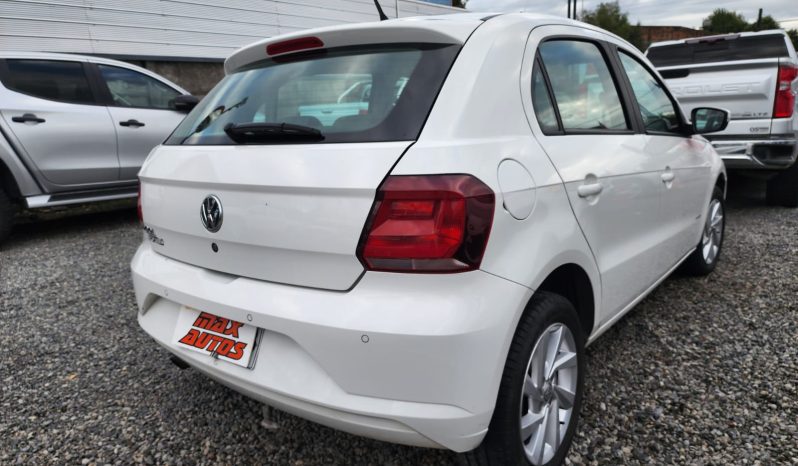 
								VOLKSWAGEN GOL 1.6 HIGHLINE full									