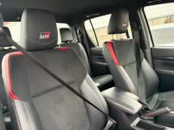 
										TOYOTA HILUX GR 2.8D AUT 4X4 full									