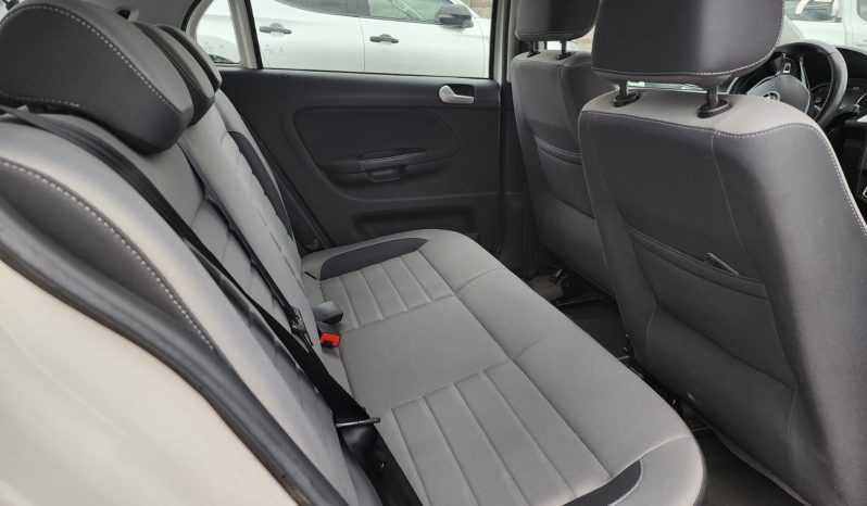 
								VOLKSWAGEN GOL 1.6 HIGHLINE full									