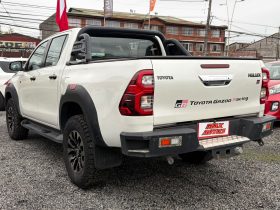 TOYOTA HILUX GR 2.8D AUT 4X4