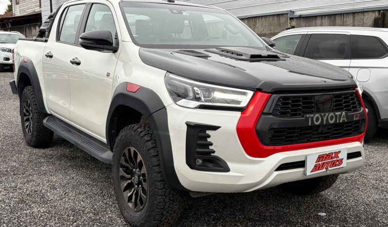 
								TOYOTA HILUX GR 2.8D AUT 4X4 full									