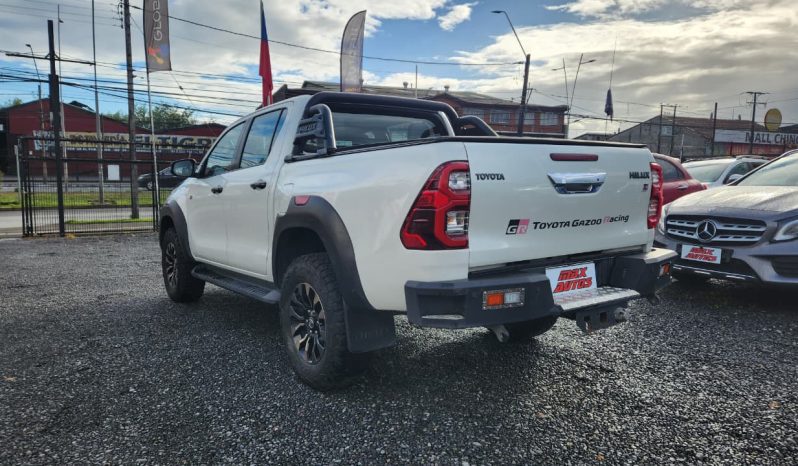 
								TOYOTA HILUX GR 2.8D AUT 4X4 full									