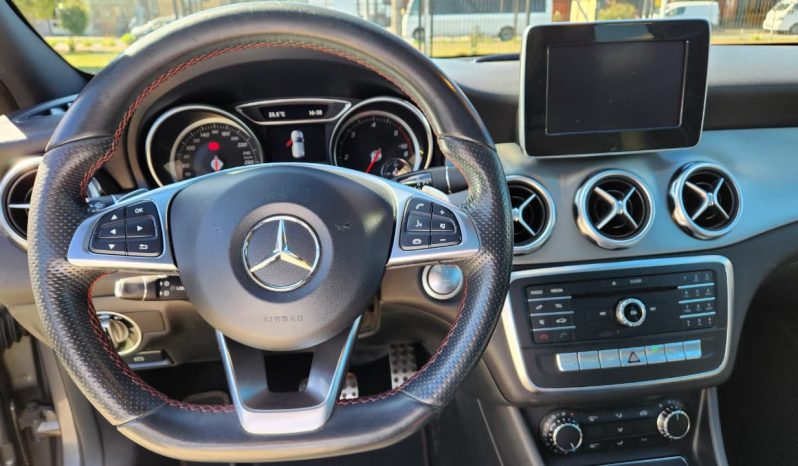 
								MERCEDES BENZ GLA 220D full									