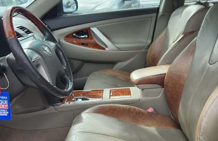 
								TOYOTA CAMRY 3.5 AUT 2010 full									