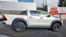 
										TOYOTA HILUX GR 2.8D AUT 4X4 full									